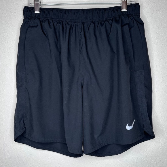 Nike Men's Dri-FIT Challenger 7" Brief-Lined Versatile Shorts, Black, Size M - Picture 1 of 8